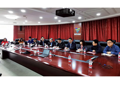 2020年1月23日，國藥集團(tuán)新冠肺炎疫情應(yīng)急供應(yīng)總指揮部總指揮劉敬楨通宵在中國醫(yī)療器械有限公司召開中央醫(yī)藥儲(chǔ)備物資應(yīng)急供應(yīng)會(huì)